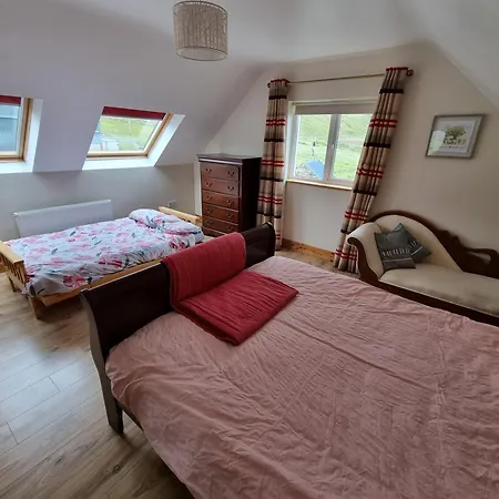 Glencolmcille Spectacular Views Holiday home Glencolumbkille